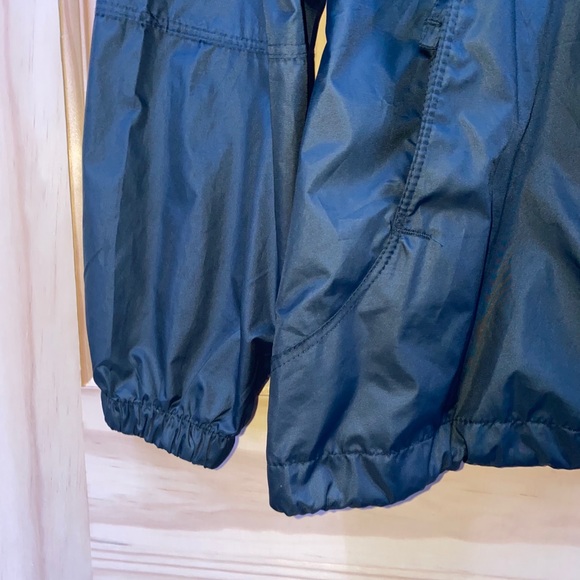 Columbia wind breaker - Picture 4 of 5